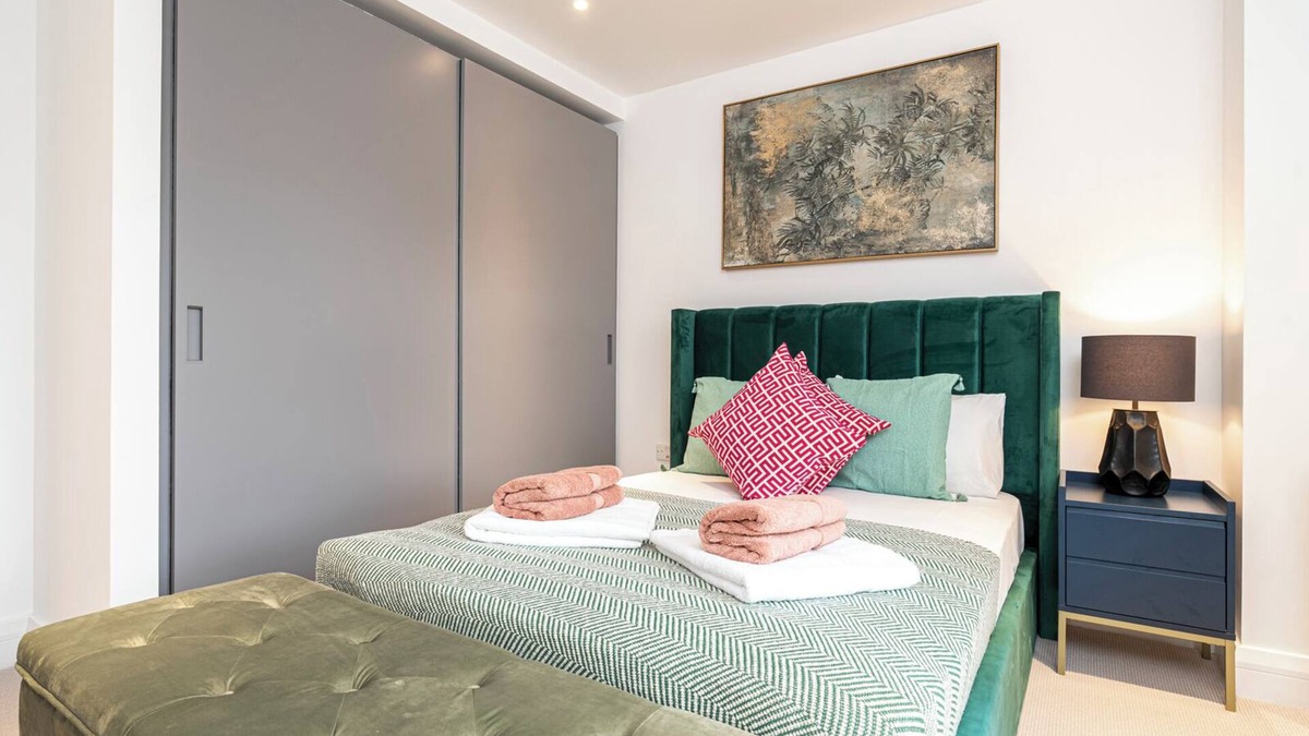 Belgravia Apartment | Belgravia Residence - Luxury Two-Bedroom Apartment