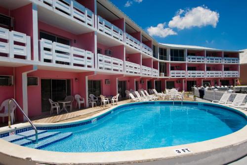 Lucaya Hotel | Bell Channel Inn Hotel