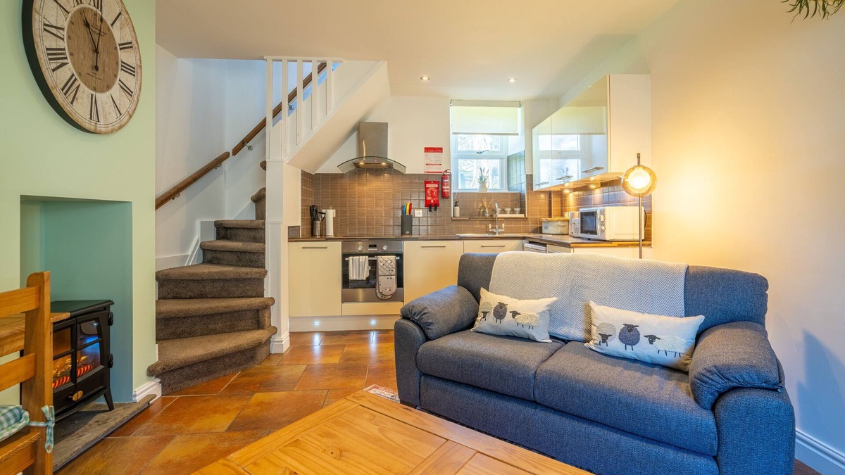 Cockermouth Apartment | Bell Cottage - Short stroll to Cockermouth Town Centre