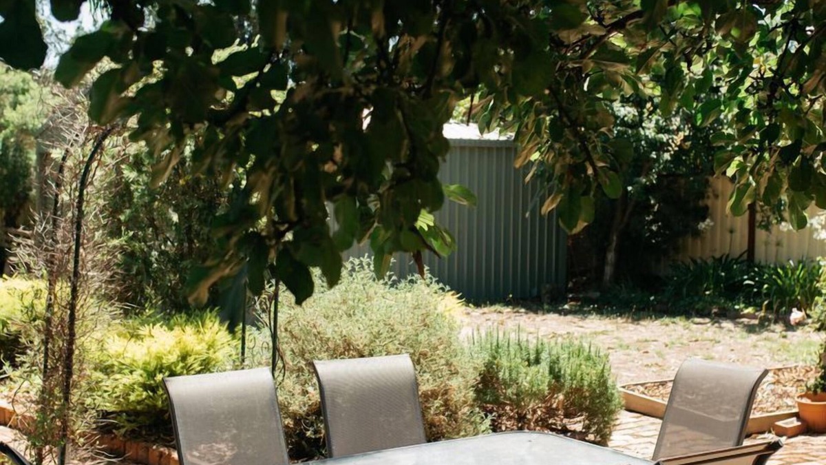 West Bendigo House | Bell's Cottage Bendigo