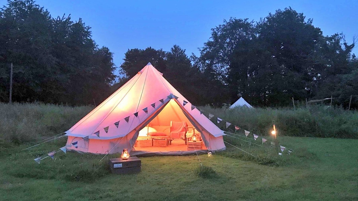 Swannington Ski Chalet | Bell Tent Retreat in Norfolk Countryside