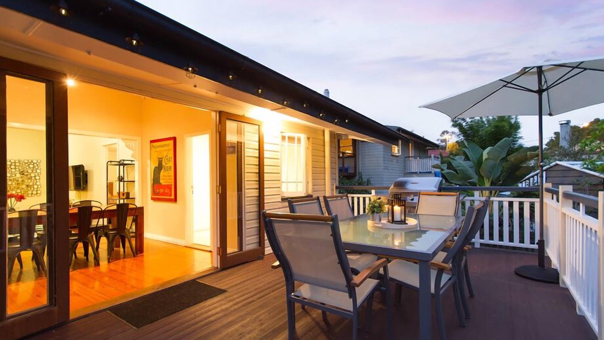 Bulimba House | Bella Bulimba, a pet friendly beautiful character home with fenced rear garden