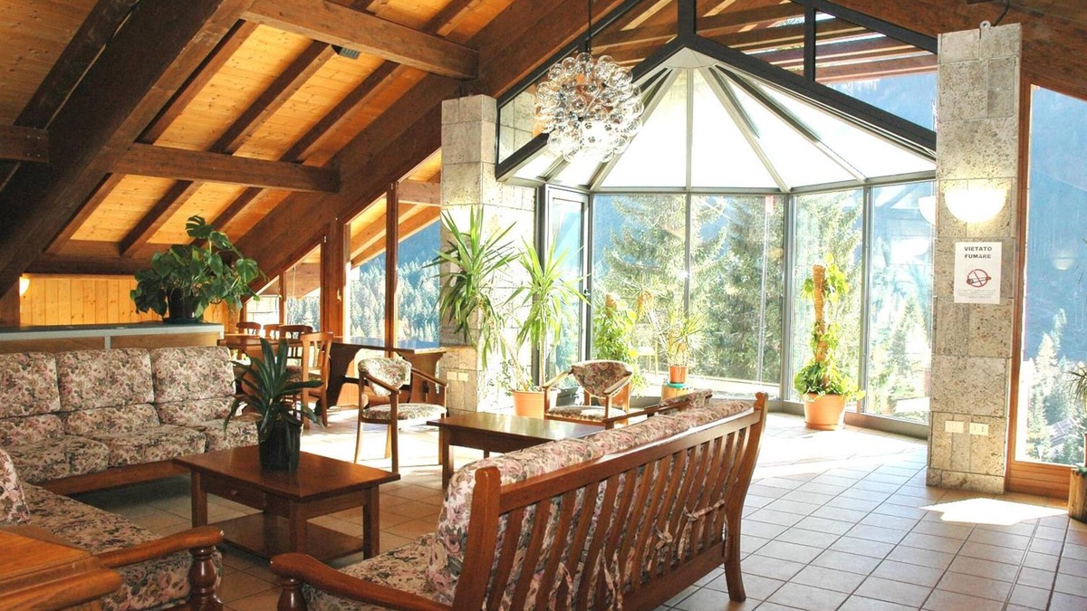 Forni Avoltri Hotel | Bella Italia & Efa Village