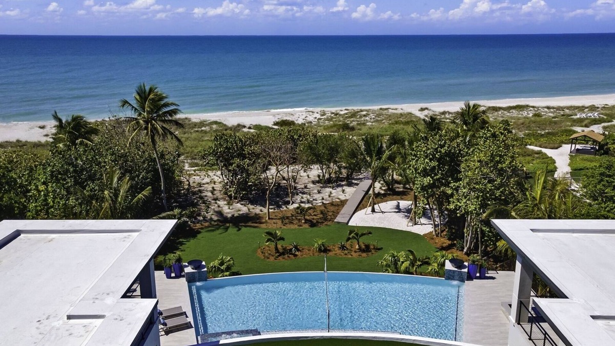 Wulfert House | Bella Luna ~ Ultimate luxury awaits