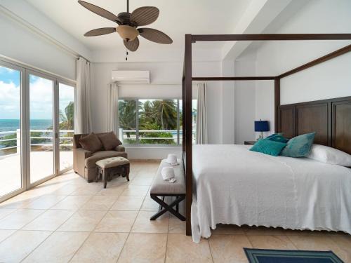 Boca Ciega House | Bella Mar- Oceanfront Villa by Stay Floreo