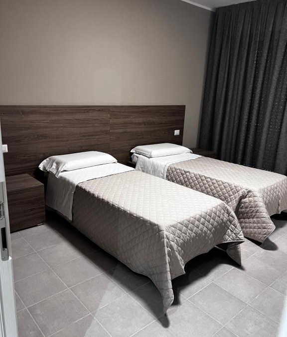 Chiari Hotel | Bella Napoli albergo Chiari