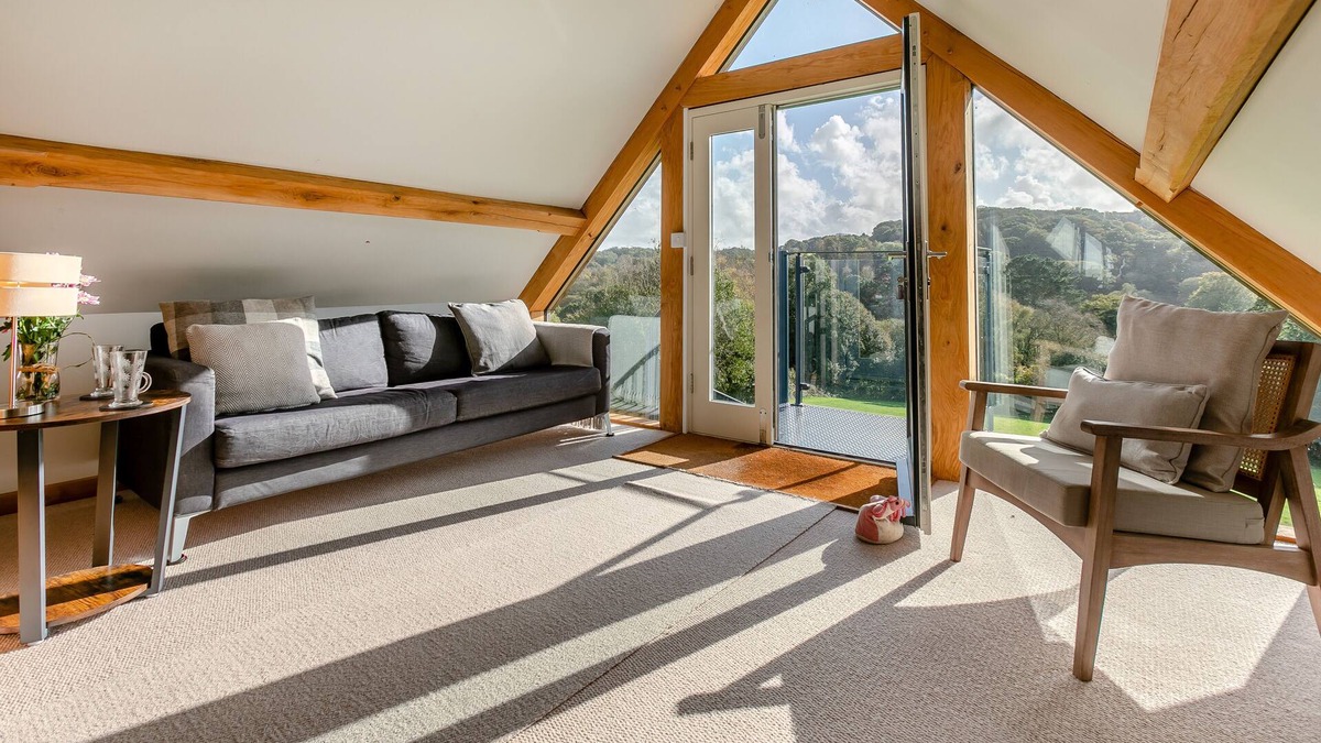 Mabe House | Bella's Place - One Bedroom House, Sleeps 2