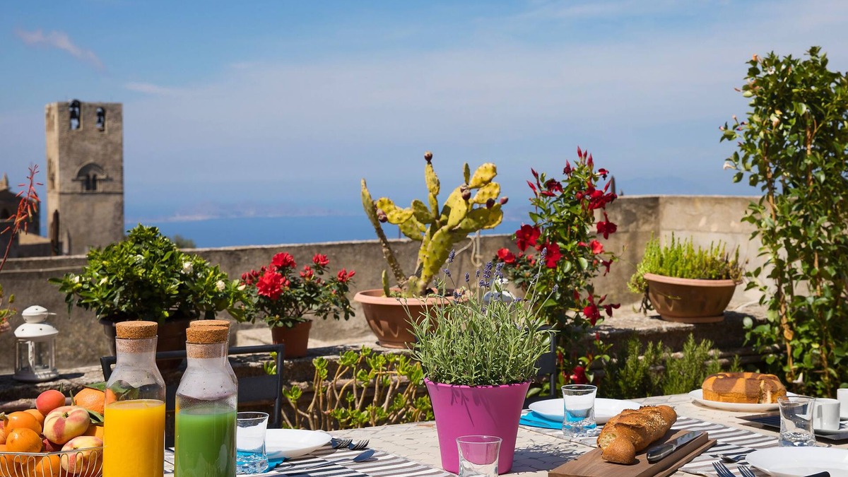 Erice Bed & Breakfast | Bella Vista b&b