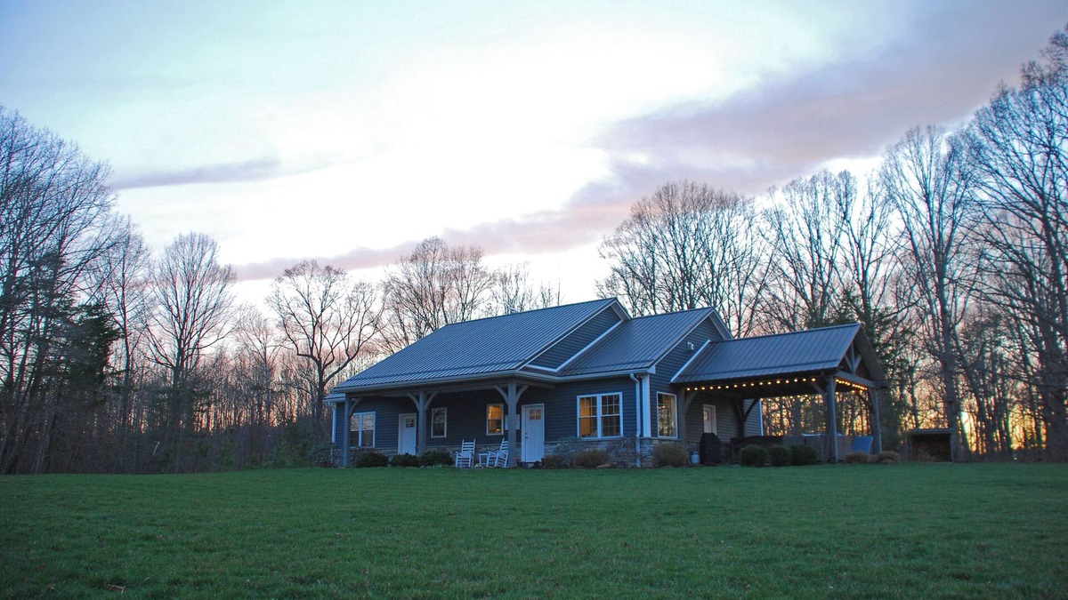 Appomattox House | Bella Vista ~ Peaceful, secluded getaway