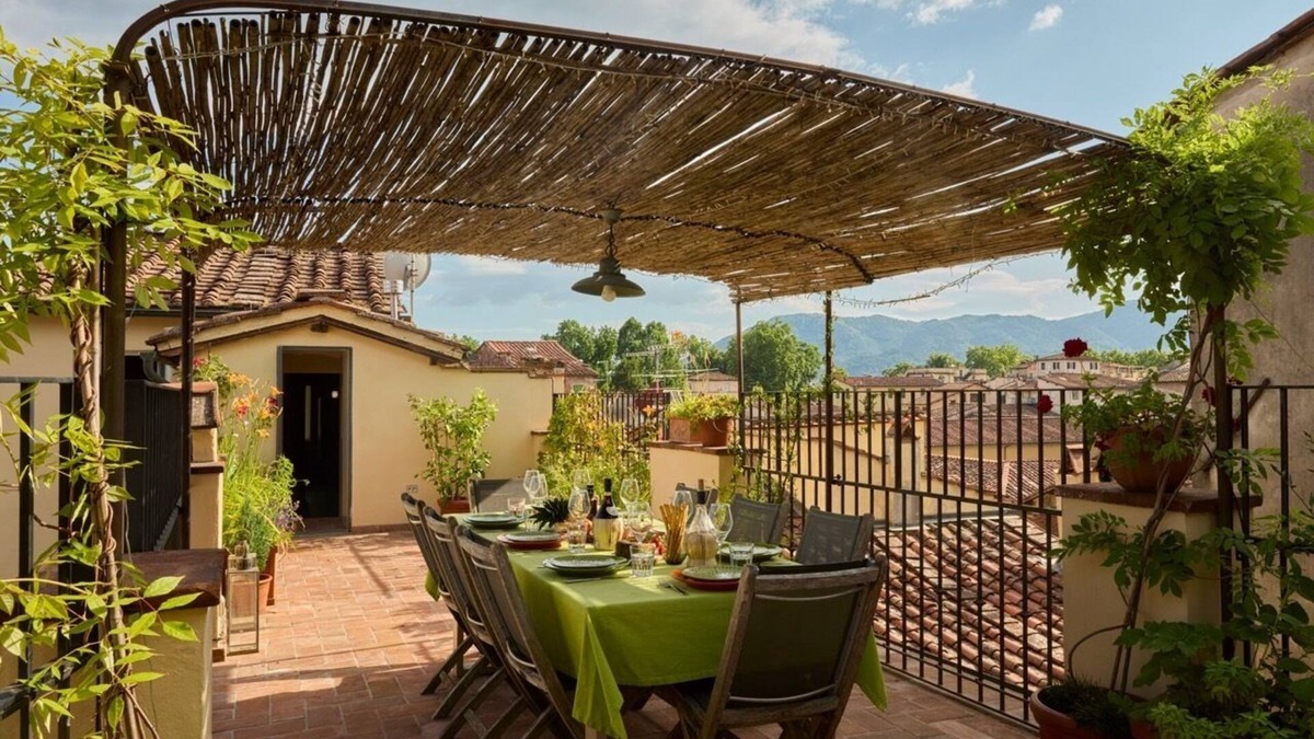 Lucca Historical Center House | Bella Vista Terrazza - Luxury Apartment in Lucca
