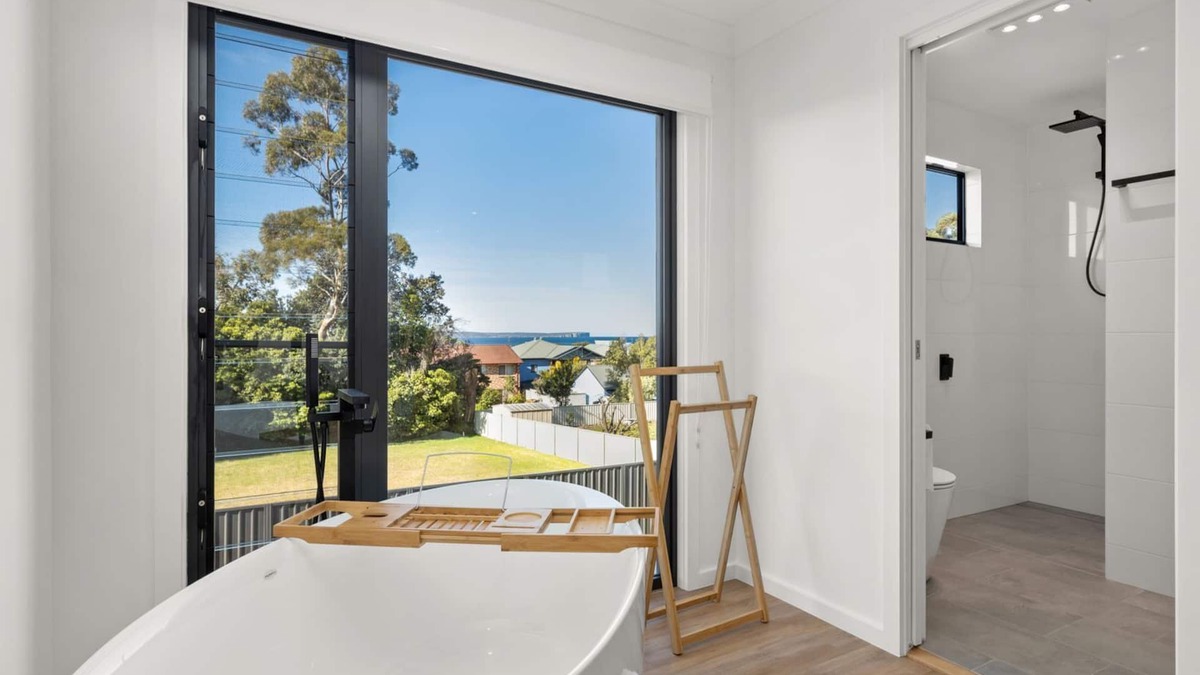 Vincentia House | Bella Vita by Experience Jervis Bay