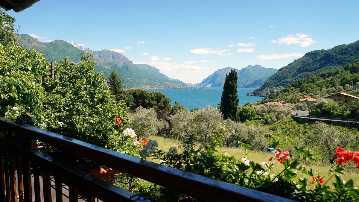 Visgnola House | Bellagio house unique location with garden and lake views