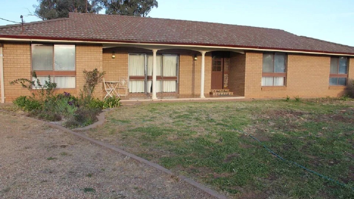 West Wyalong House | Bellarwi House