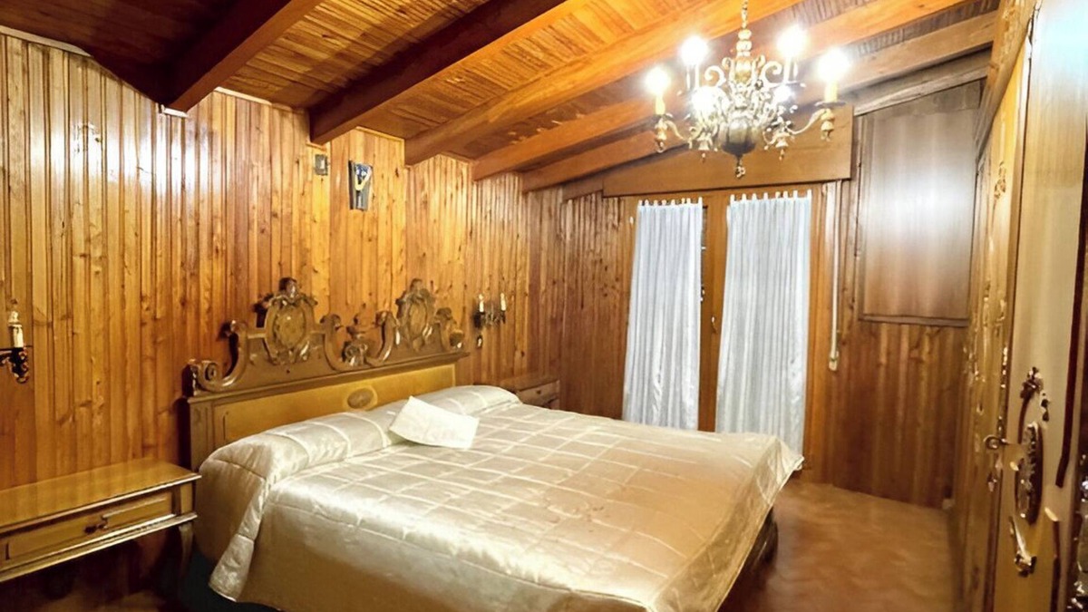 Vertova Apartment | Bellavista apartment in Vertova with breathtaking mountain views