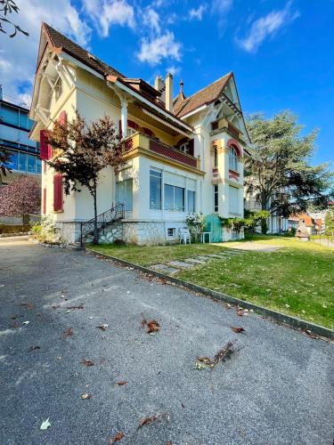 Neuchatel Apartment | Bellavista