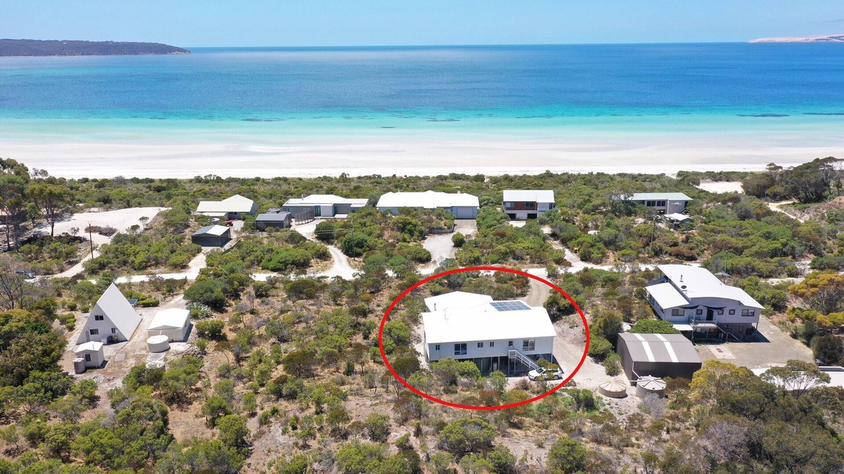 Island Beach House | Belle Beach House - Island Beach - Swim Spa