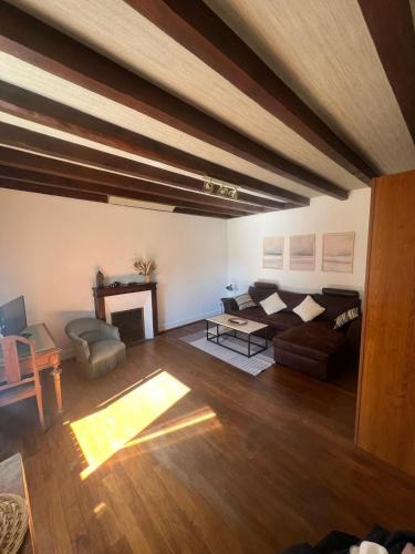 Marcillat-en-Combraille House | Belle campagne