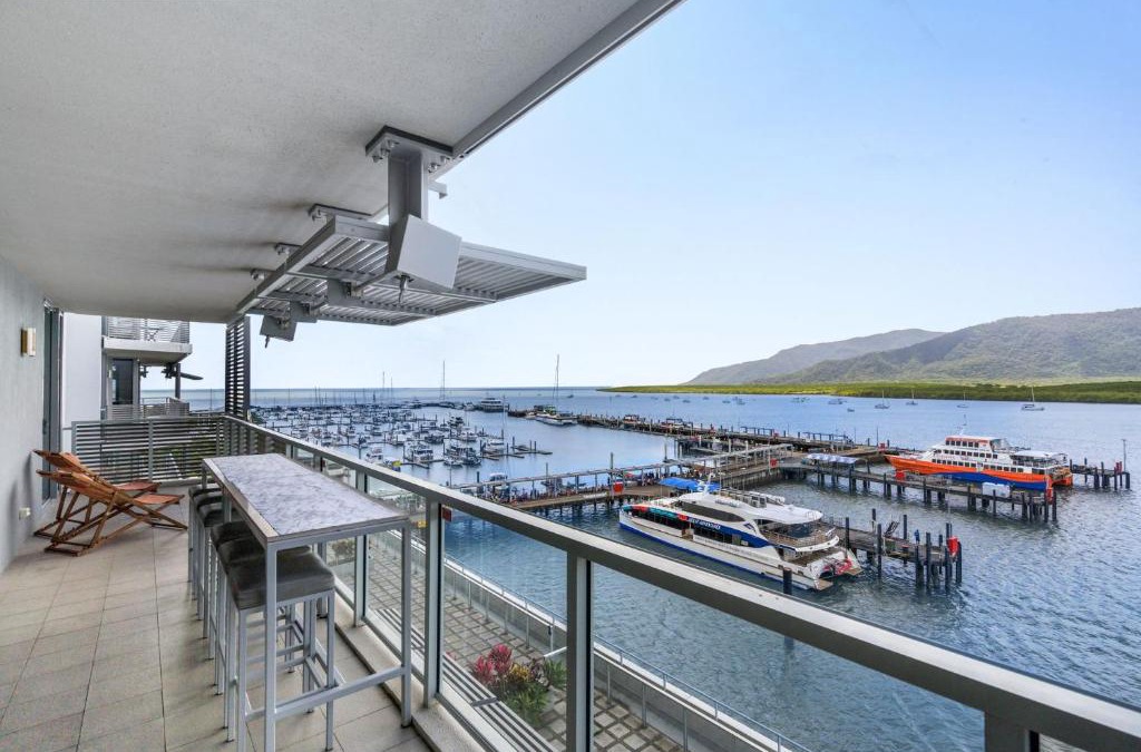 Cairns Central Business District Apartment | Belle Escapes 24 Harbour Lights Water View Apartment