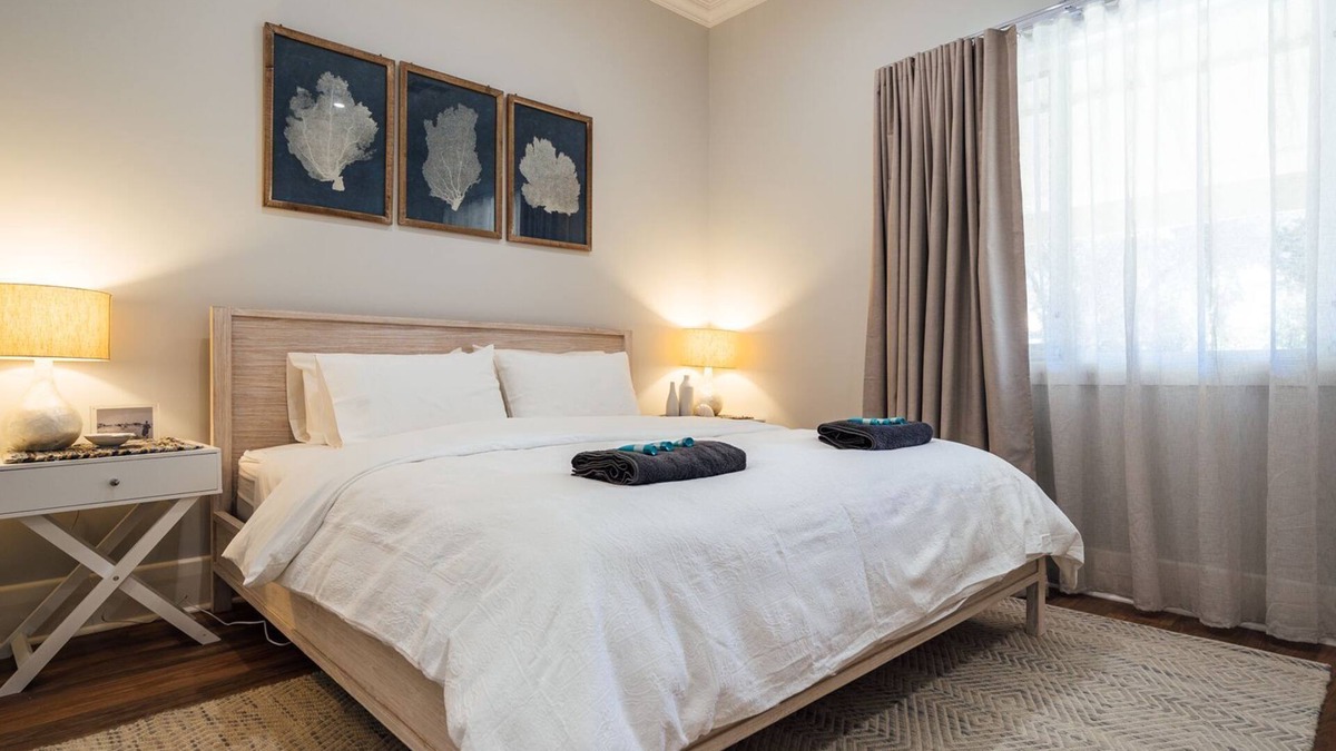 Glenelg South Apartment | Belle Escapes - Bondi on Moseley