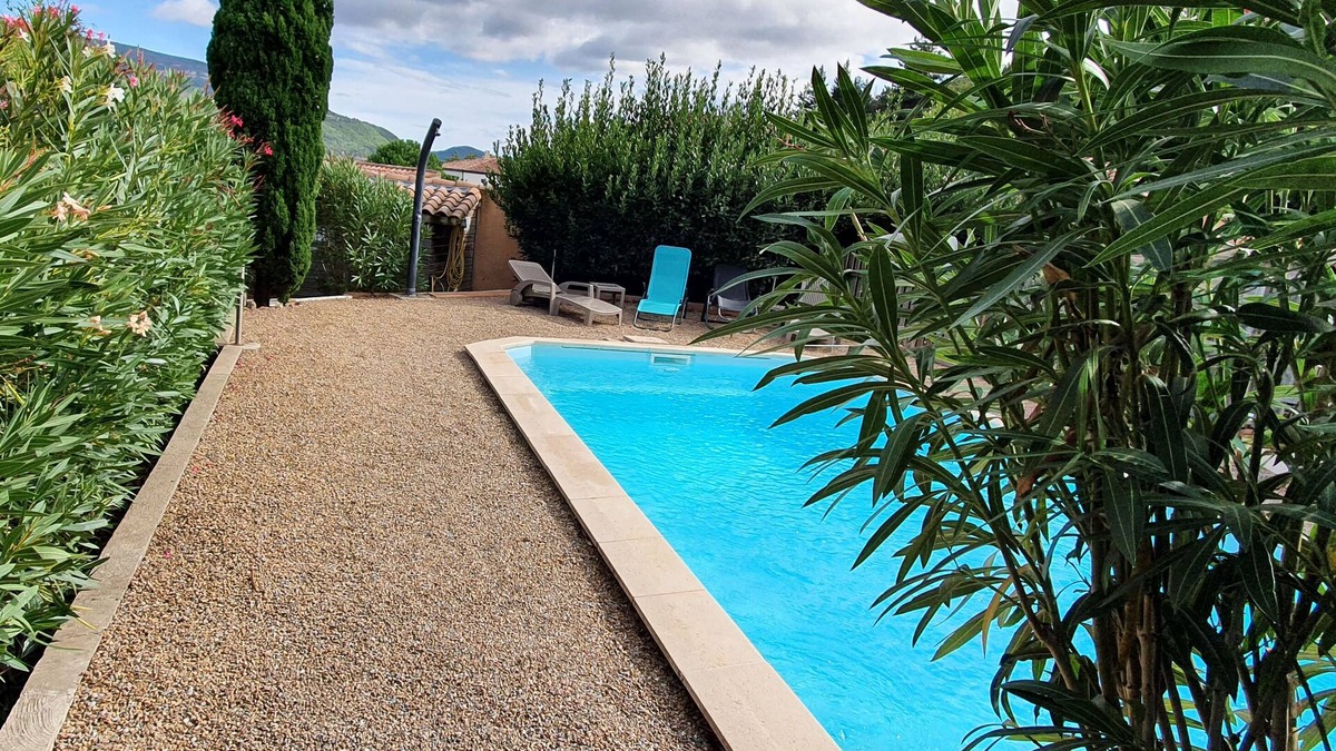 Le Bousquet-d'Orb Villa | Belle et Grande Villa Avec Piscine Entre Avène et Lamalou-les-bains