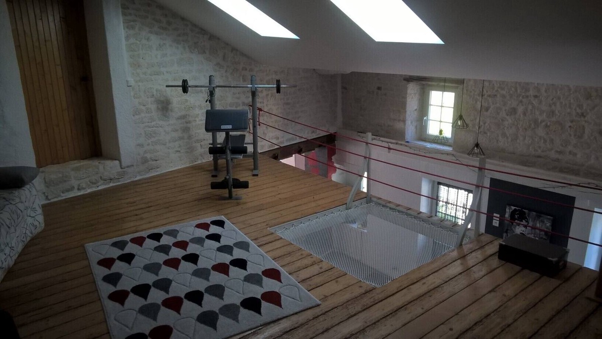 Le Thou House | Belle Maison de Campagne Pour Vacances en Famille!