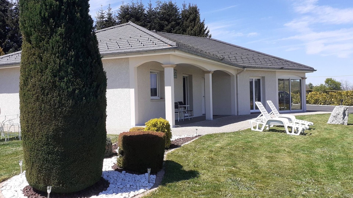 Tence Villa | Belle Maison de Vacances Neuve Plain-pied Classée 4 Étoiles