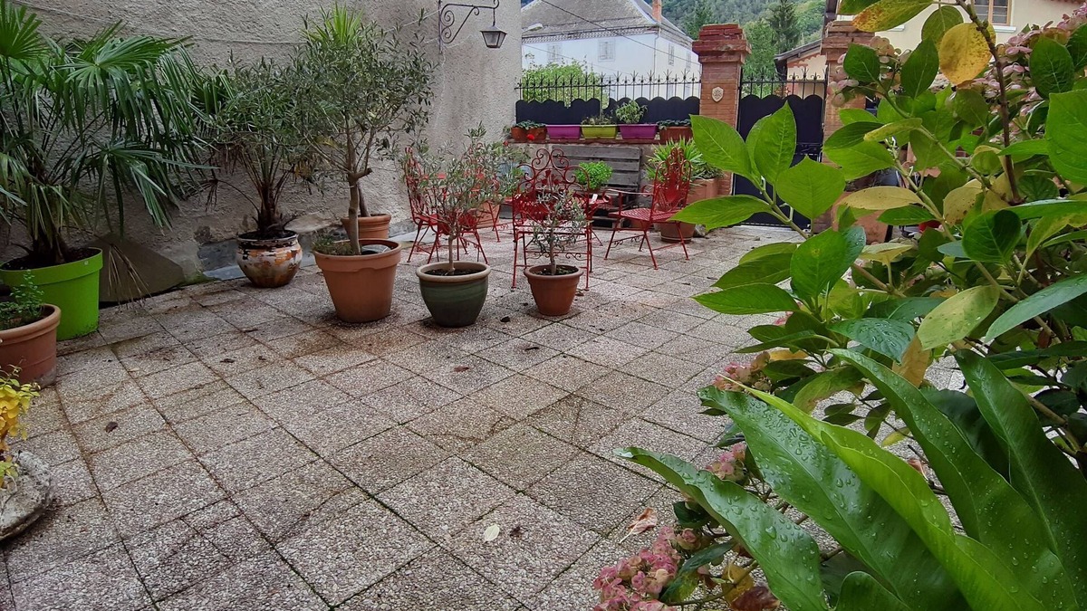 Tarascon-sur-Ariege House | Belle Occitane
