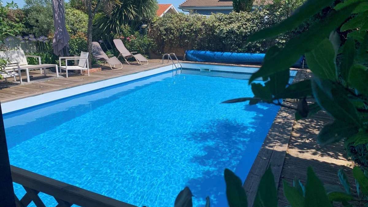 Villenave-d'Ornon Villa | Belle Villa, 4 Chambres, Grande Piscine Privée, Bordeaux-villenave, Bien Située