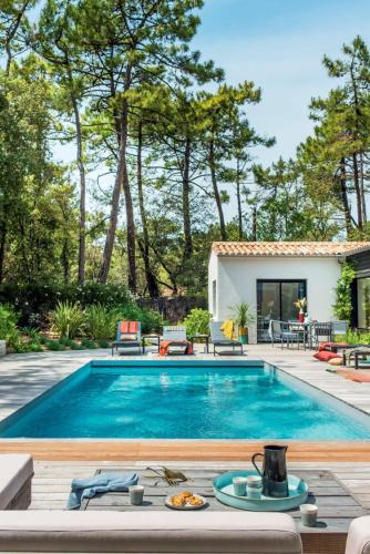 La Couarde-sur-Mer Villa | Belle villa rétaise 4 étoiles avec piscine chauffée