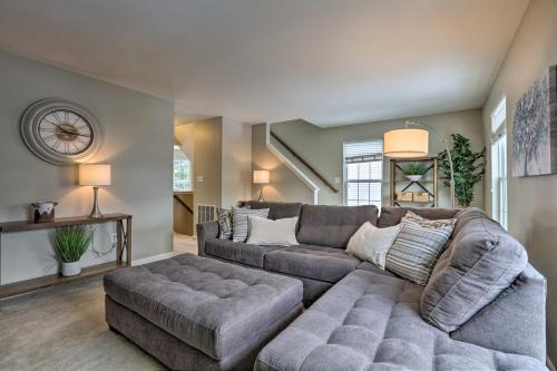 Bellefonte House | Bellefonte Townhouse - 9 Miles to Penn State!