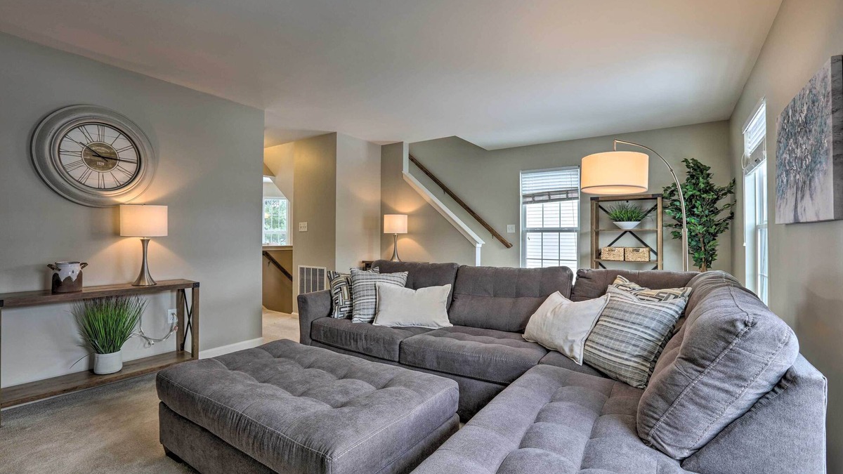Bellefonte House | Bellefonte Townhouse - 9 Miles to Penn State!