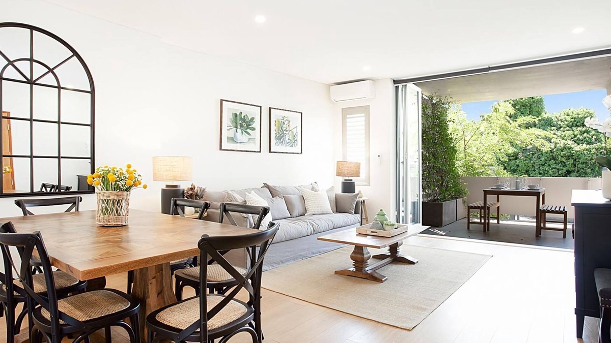 Bellevue Hill Apartment | Bellevue Beauty ISYD
