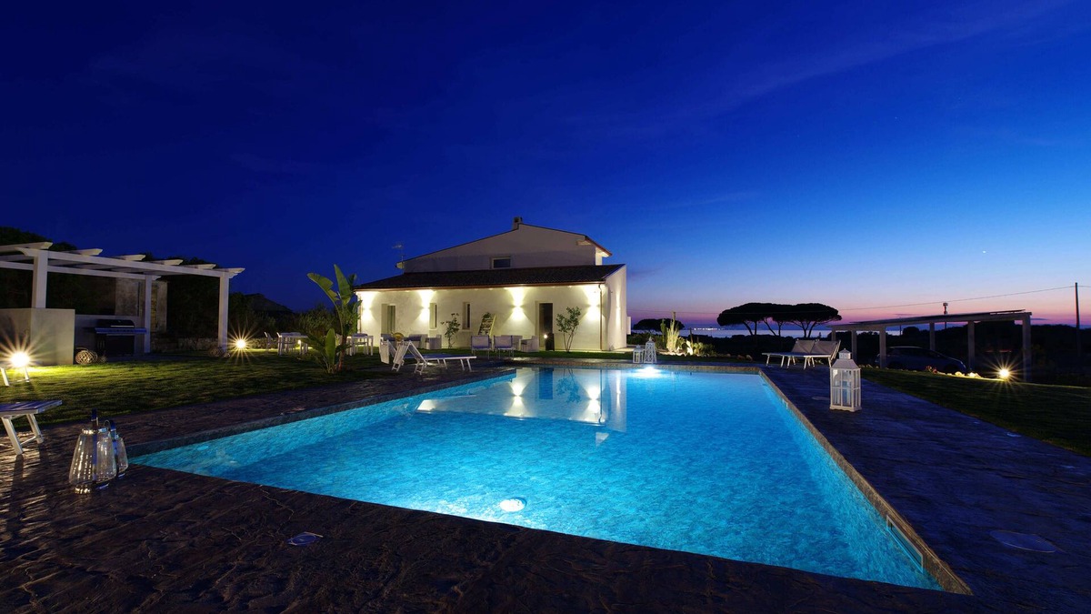 Sorso Villa | Bellimpiazza, private sea view villa with pool