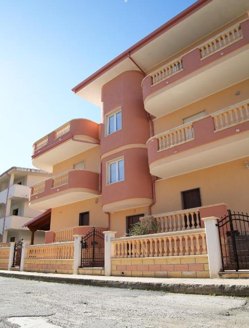 Marina di Strongoli Apartment | Bellissimo appartamento a 100 mt dal mare