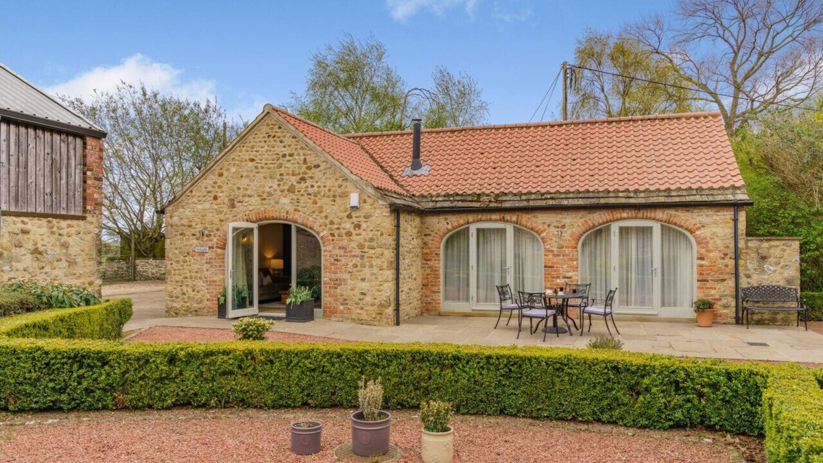 Bedale House | Bells Barn - Two Bedroom House, Sleeps 4