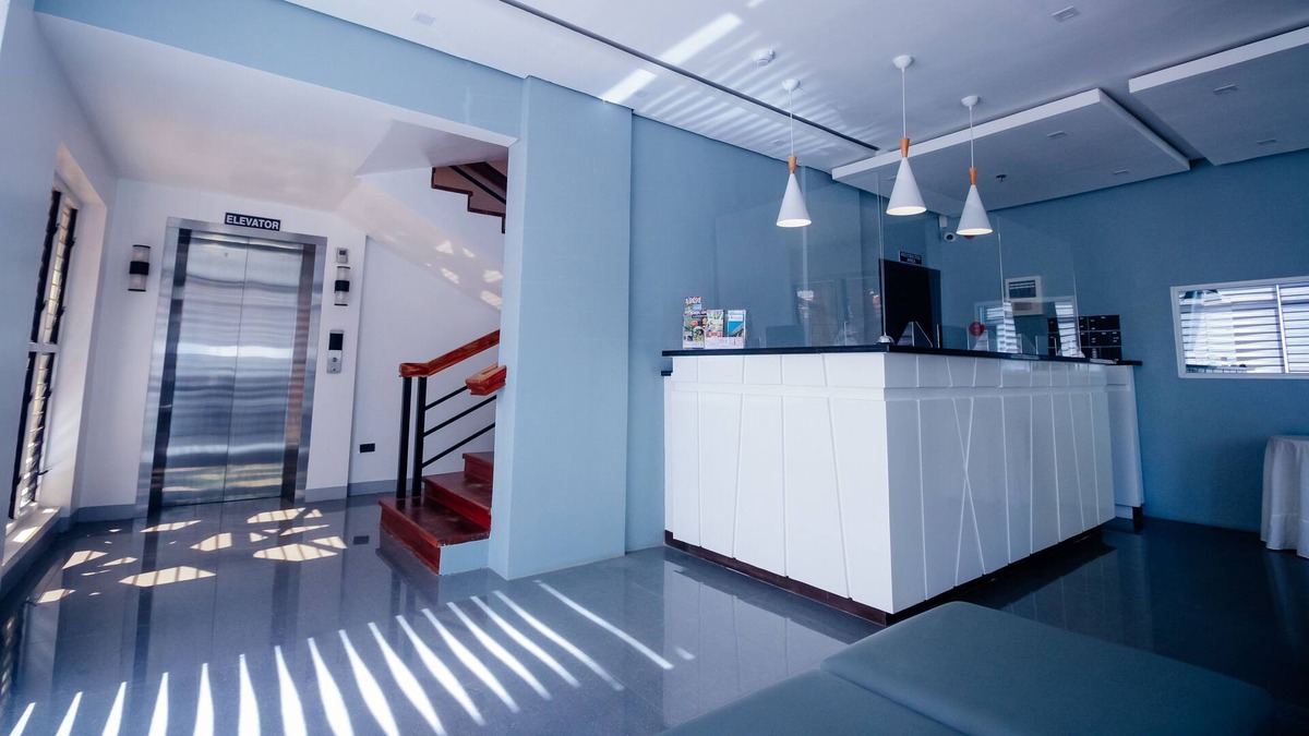Bantay Hotel | Belltower CSheLi Suites