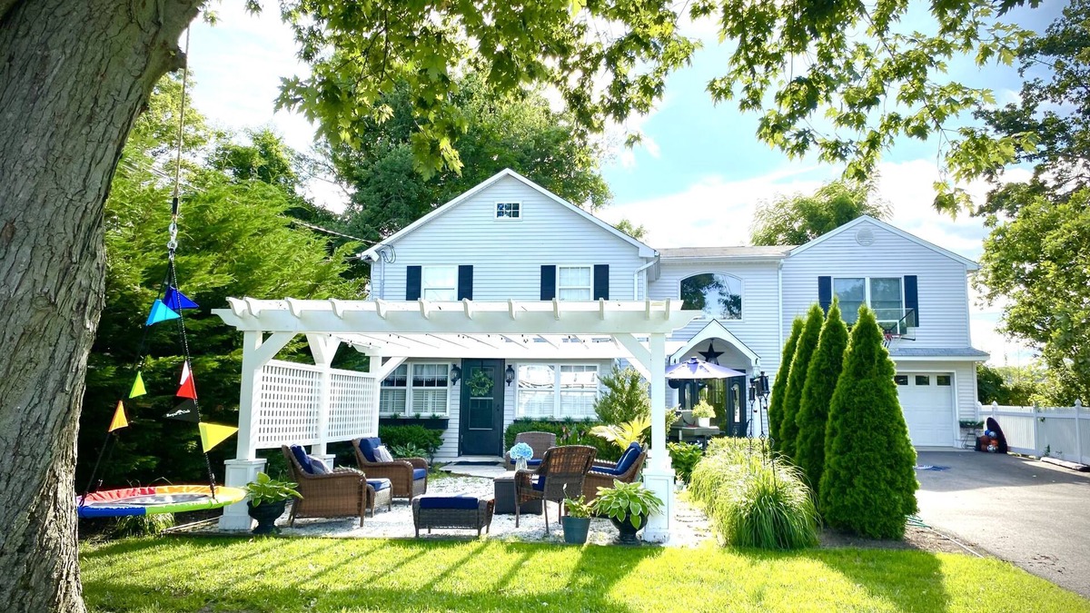 Lake Como House | Belmar, Spring Lake, SeaGirt, Avon, Ocean Grove, Bradley BeachnO.5 mile to beach