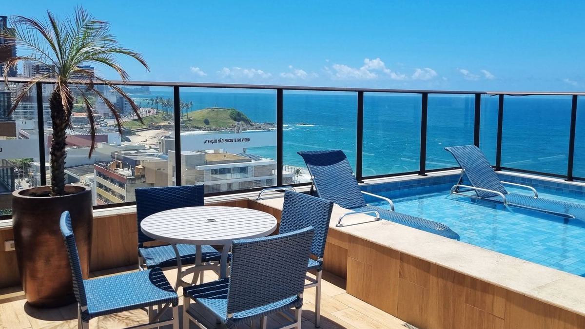 Barra Apartment | Belo apt Próximo ao Farol da Barra com Piscina no Terraço