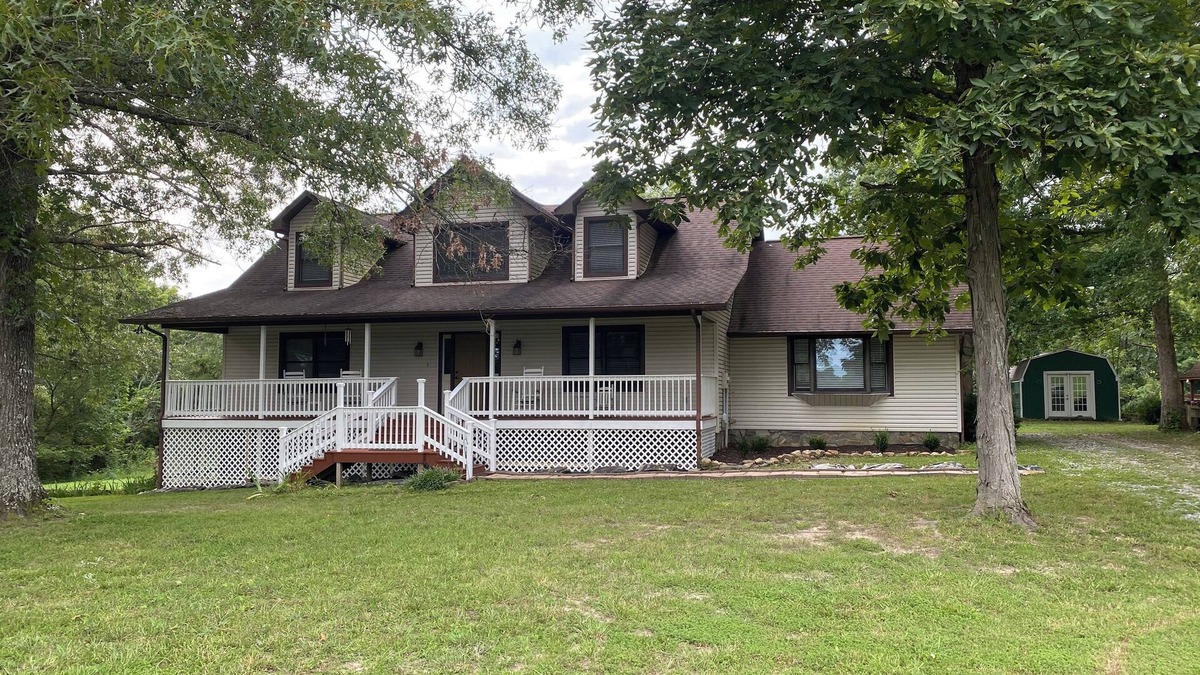Greeneville Other | Belton Retreat - farm in the foothills of the Smokies