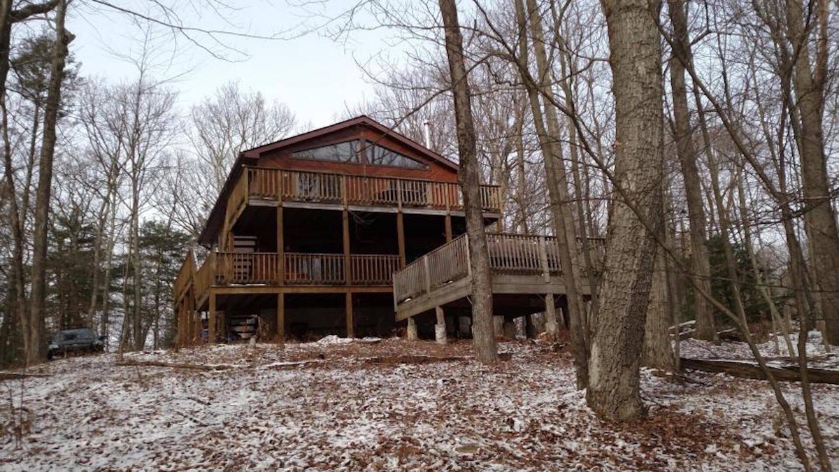 Lehighton Cabin | Beltzville lake Cabin