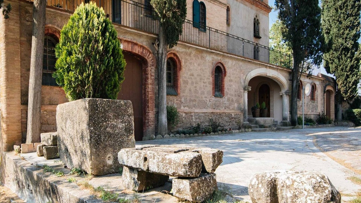 Castellnou de Bages Villa | Belvilla by OYO La vila ArgenÃ§ola