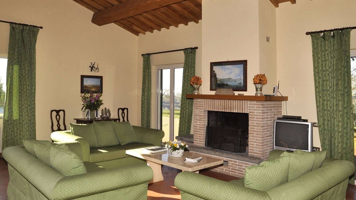 Magliano Sabina Villa | Belvilla by OYO Villa Laurentia