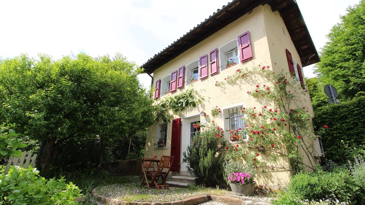 Belluno House | Belvilla by OYO casetta delle rose