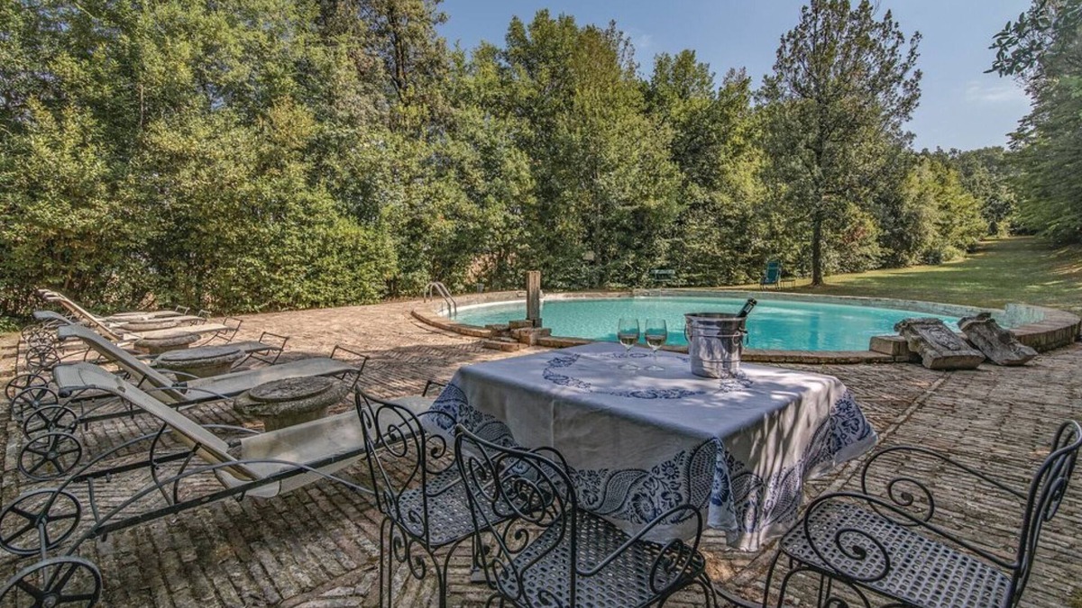 Centofinestre Apartment | Belvilla by OYO Ghinelli- Villa Centofinestre