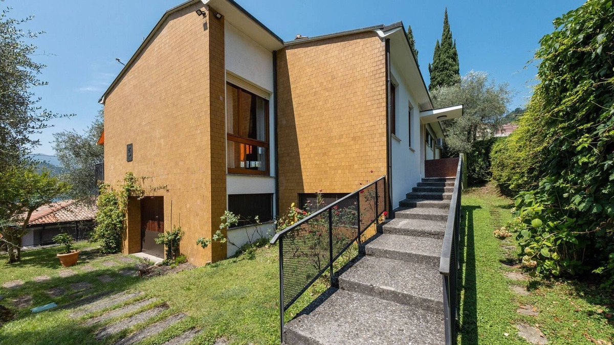 Sale Marasino Villa | Belvilla by OYO Villa Olivella