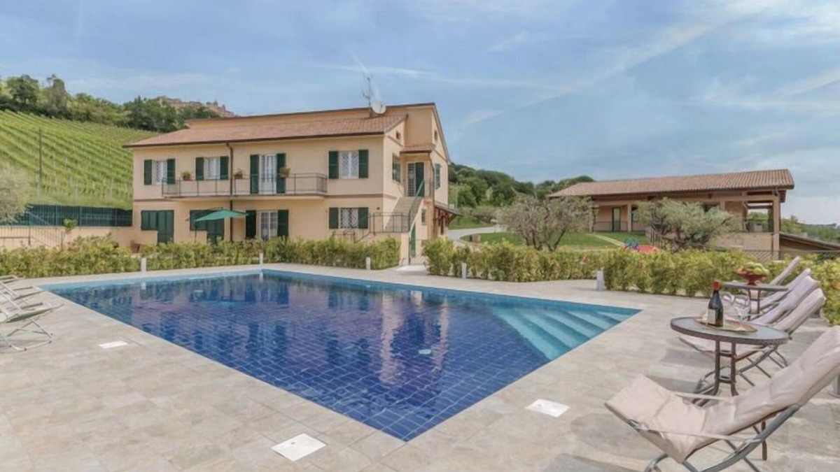 Montedinove House | Belvilla by OYO La Collina