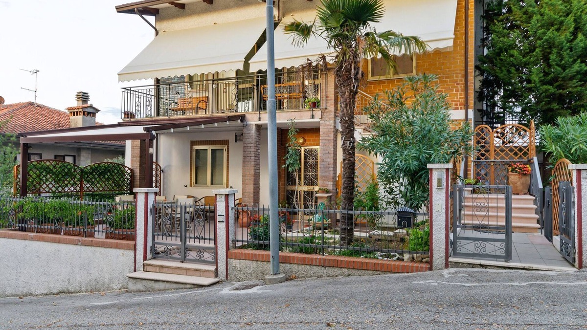 Saludecio Apartment | Belvilla by OYO Pleasant Apartment with Courtyard