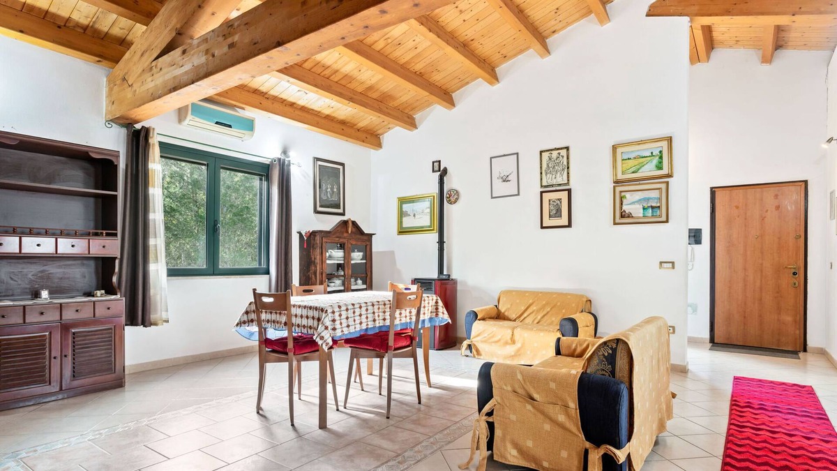 Santa Giusta House | Belvilla by OYO Villa Manca