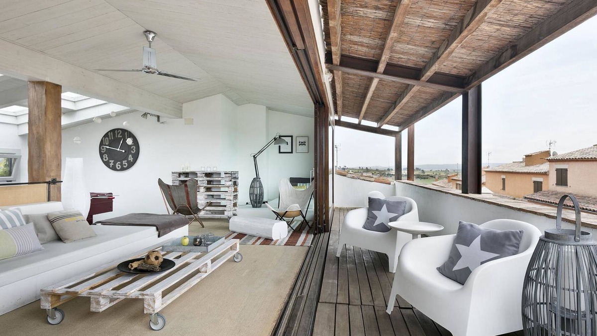 La Tallada d'Emporda Villa | Belvilla by OYO Pink House