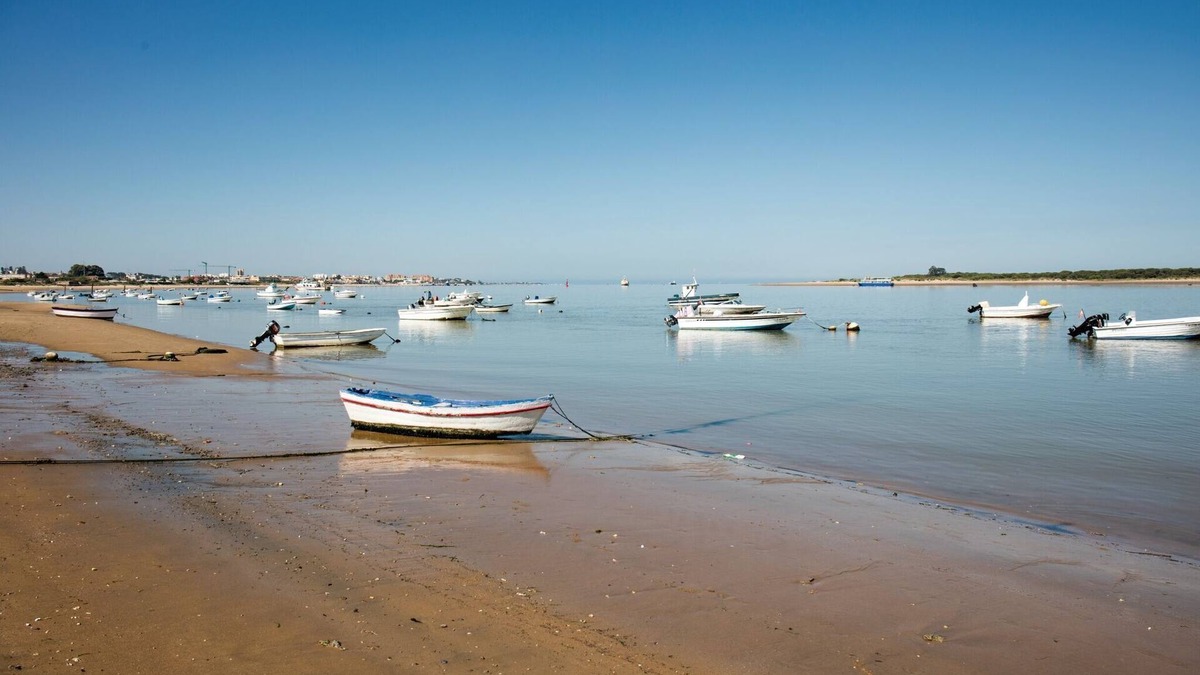 Sanlucar de Barrameda Apartment | Belvilla by OYO Beachfront Apartment